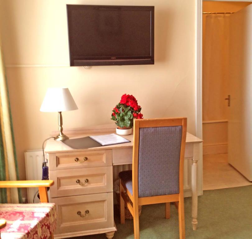 Tara Hall Accommodation Dun Laoghaire Quarto foto