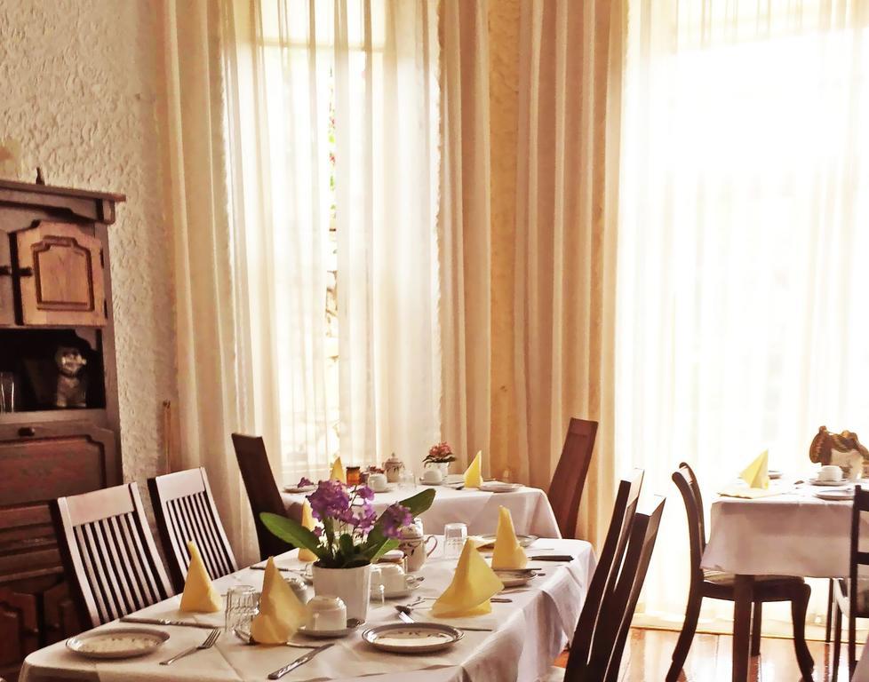 Tara Hall Accommodation Dun Laoghaire Quarto foto